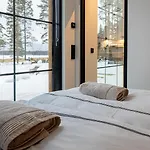 New Luxury By The Sea With Panoramic Views *