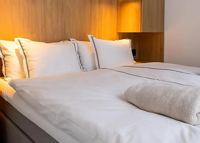 别墅 New Luxury By The Sea With Panoramic Views 波尔沃